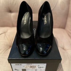 Chanel Pumps black